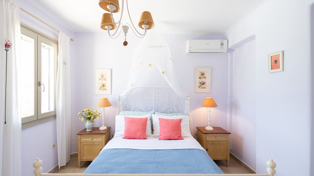 Photo of Bedroom in Parasporos