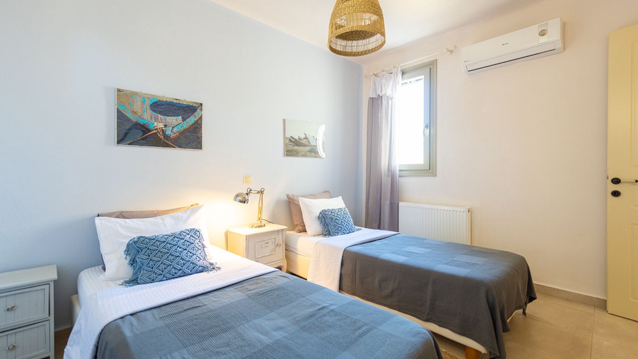 Photo of Bedroom in Parasporos