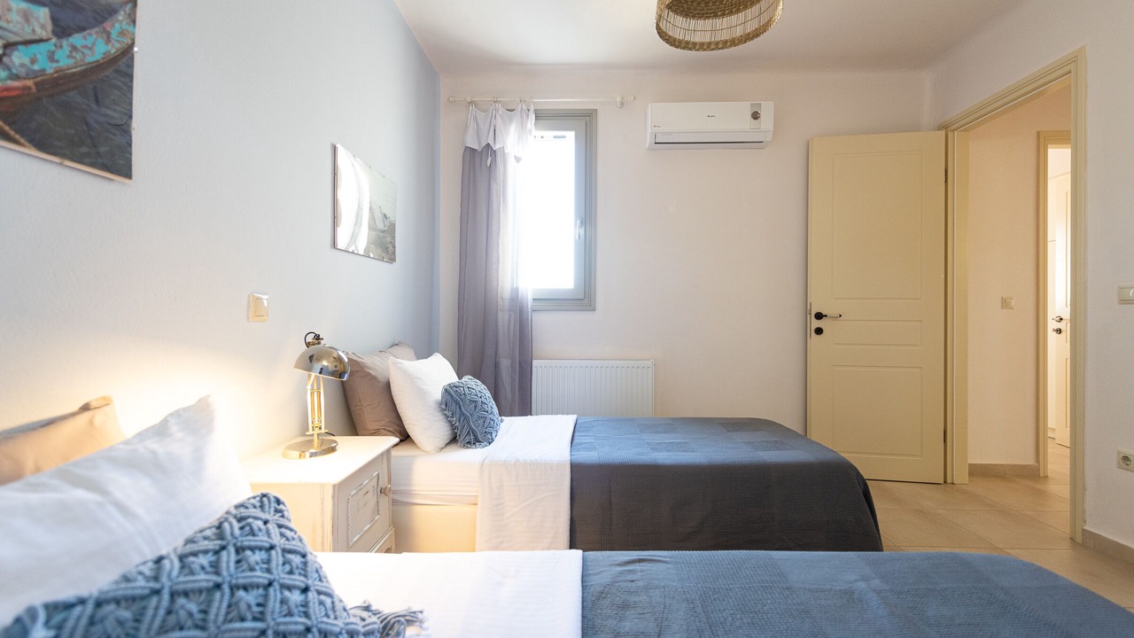 Photo of Bedroom in Parasporos