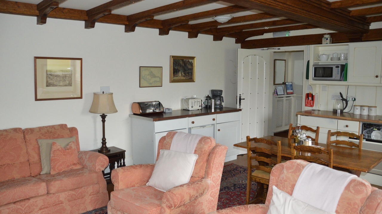 Photo of Livingroom in Pickering