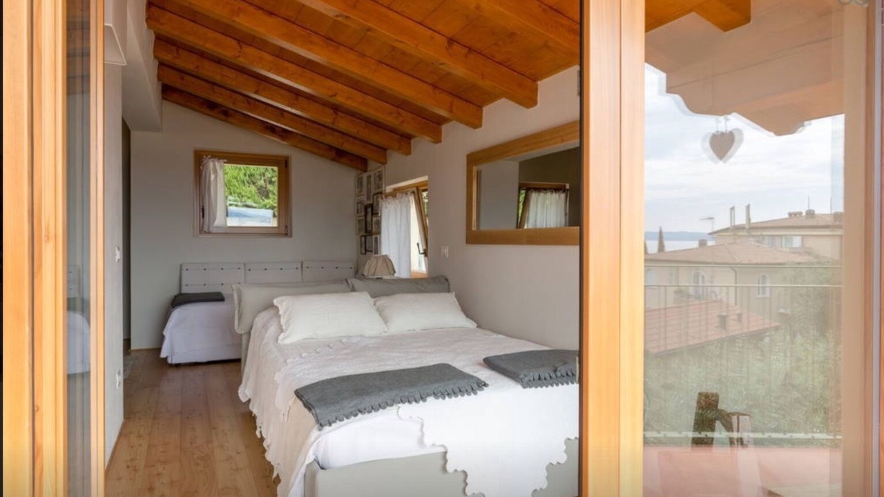Photo of Bedroom in Torri del Benaco