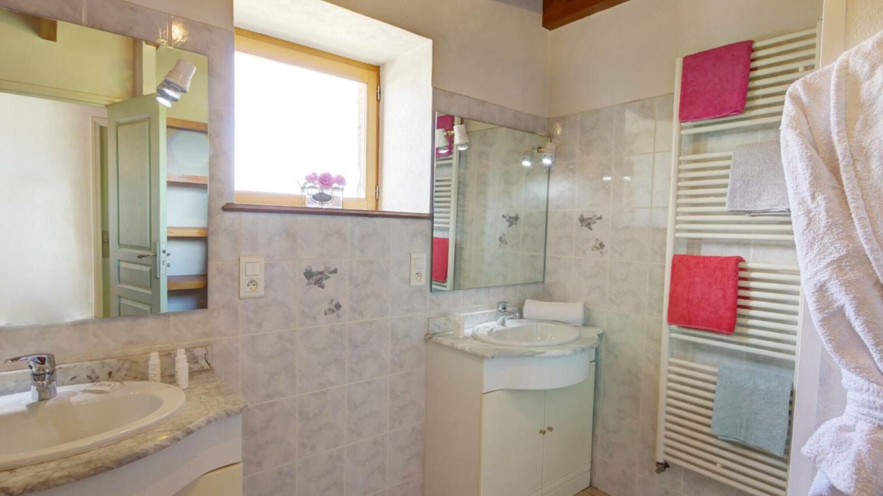 Photo of Bathroom in Les Salles