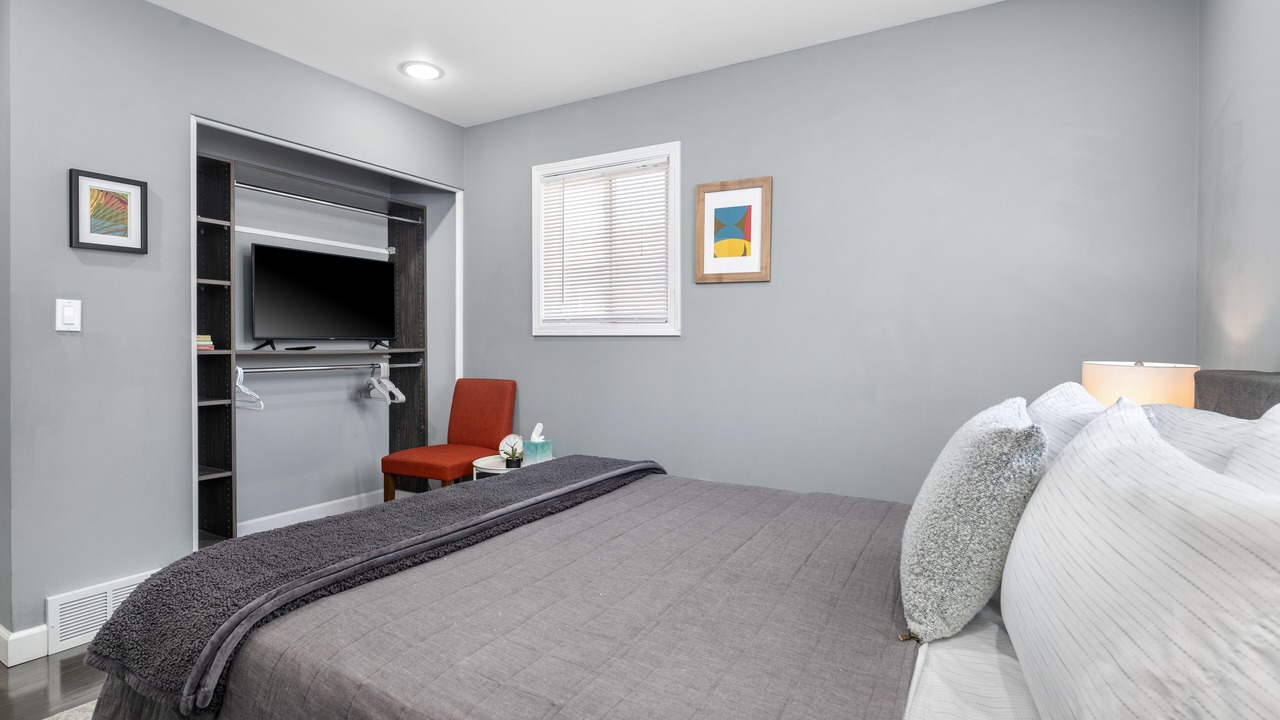 Photo of Bedroom in Royal Oak