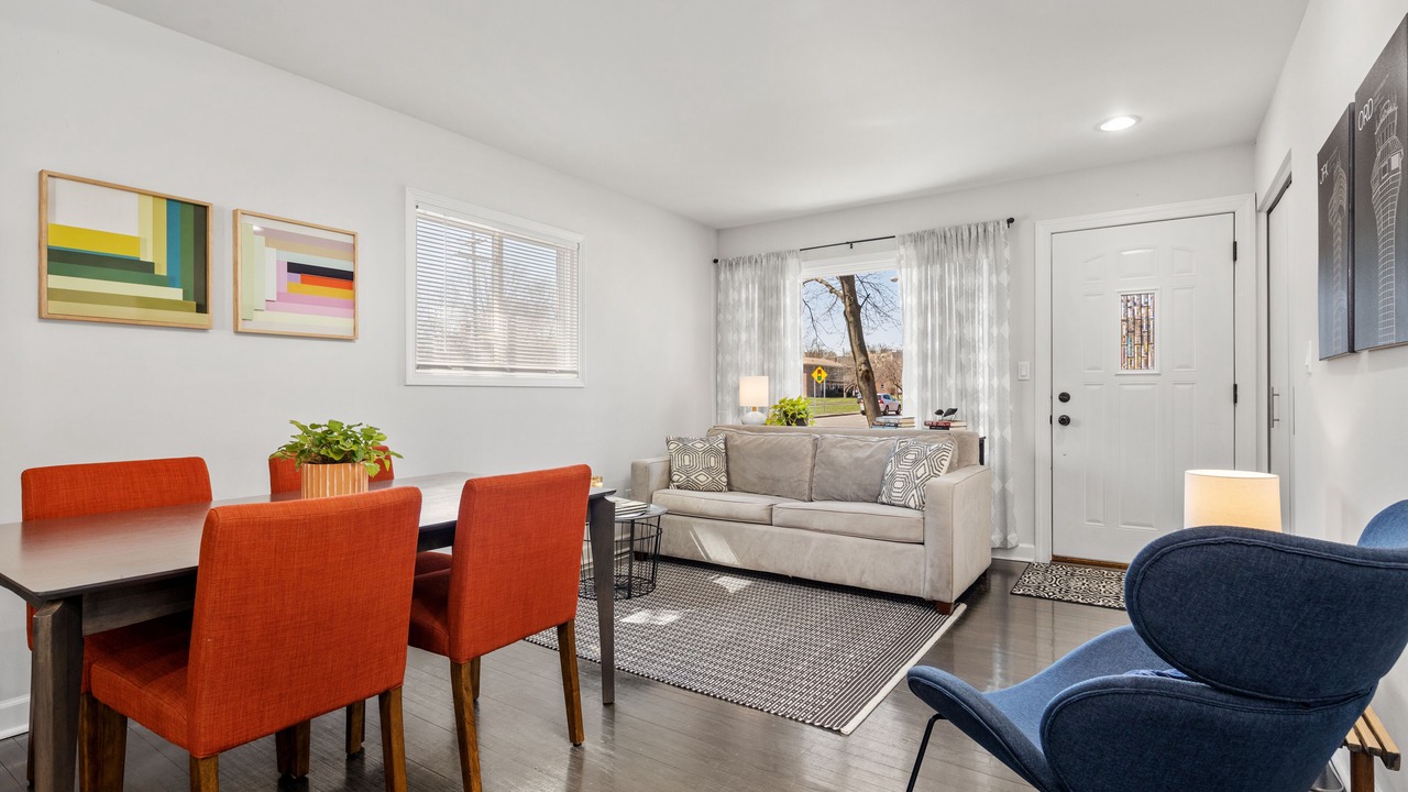 Photo of Livingroom in Royal Oak