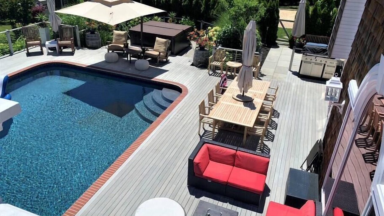 Photo of Patio Balcony in Shinnecock Hills