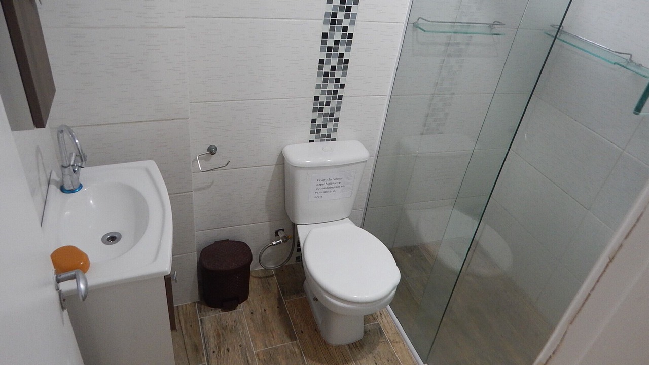 Photo of Bathroom in Pioneiros