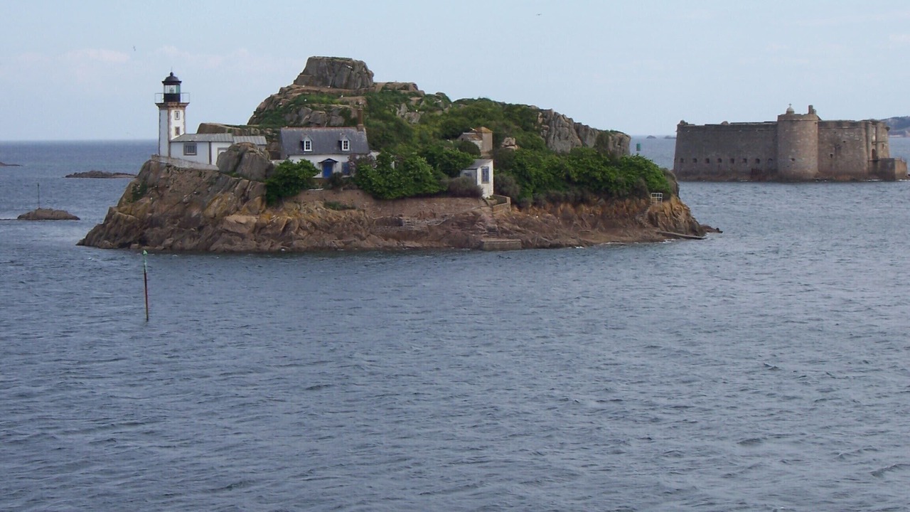 Photo of Others in Taule