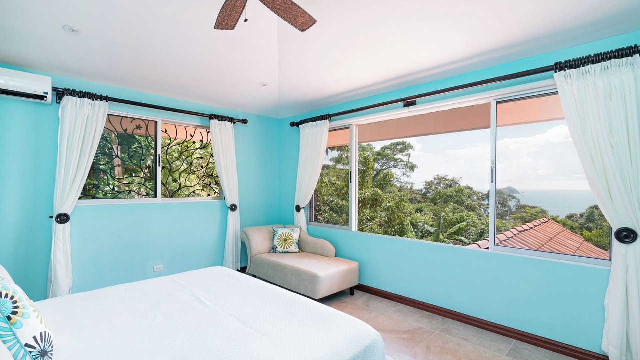 Photo of Bedroom in Manuel Antonio