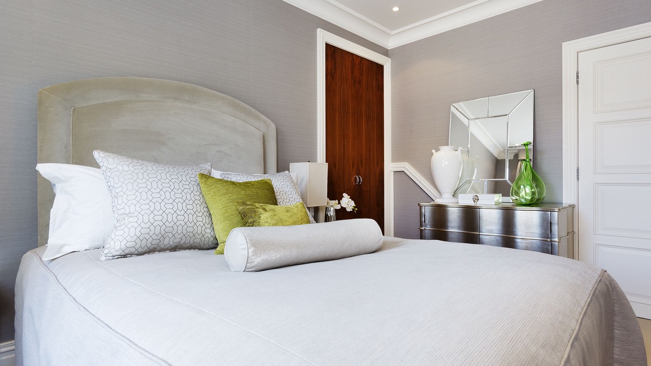 Photo of Bedroom in Holland Park