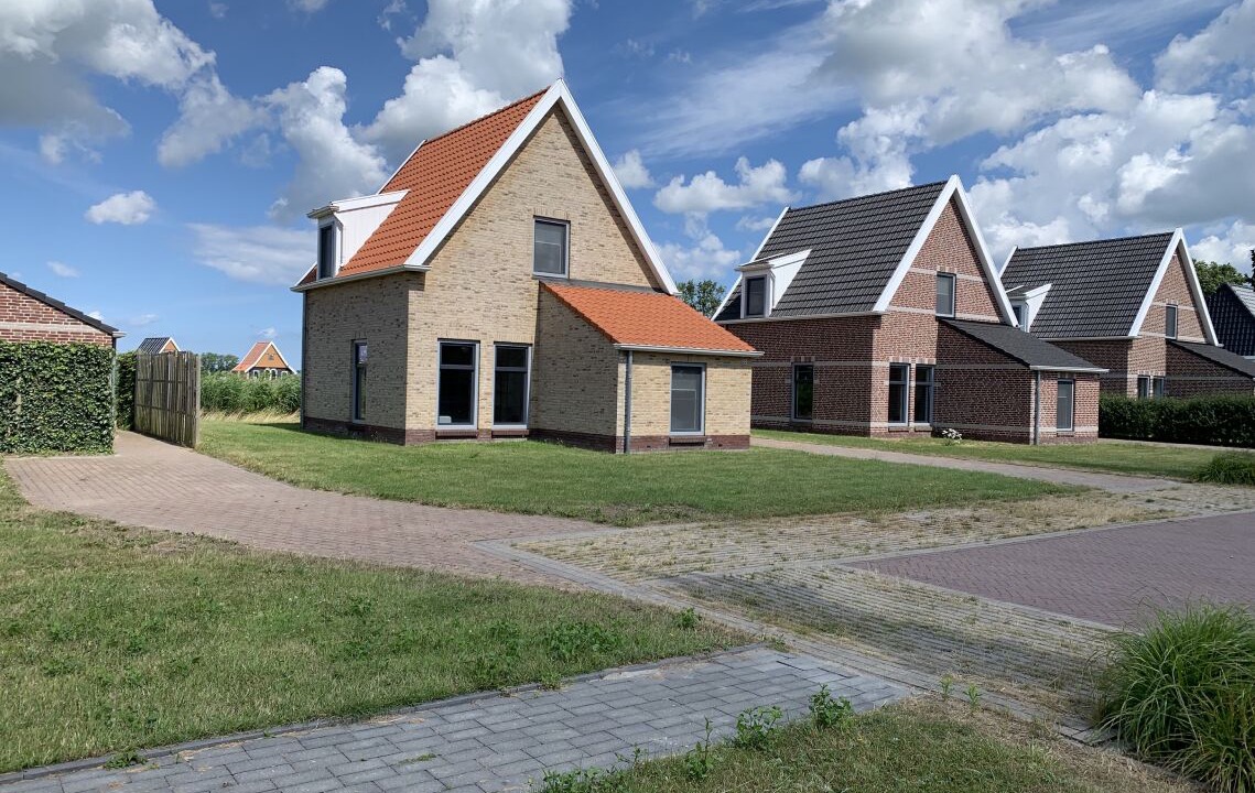Photo of Outdoor in Burdaard