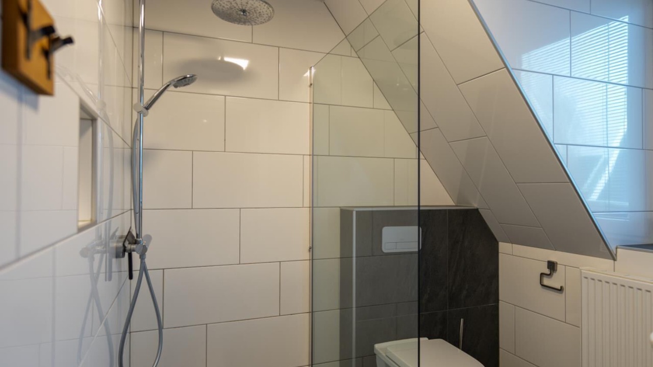 Photo of Bathroom in Burdaard