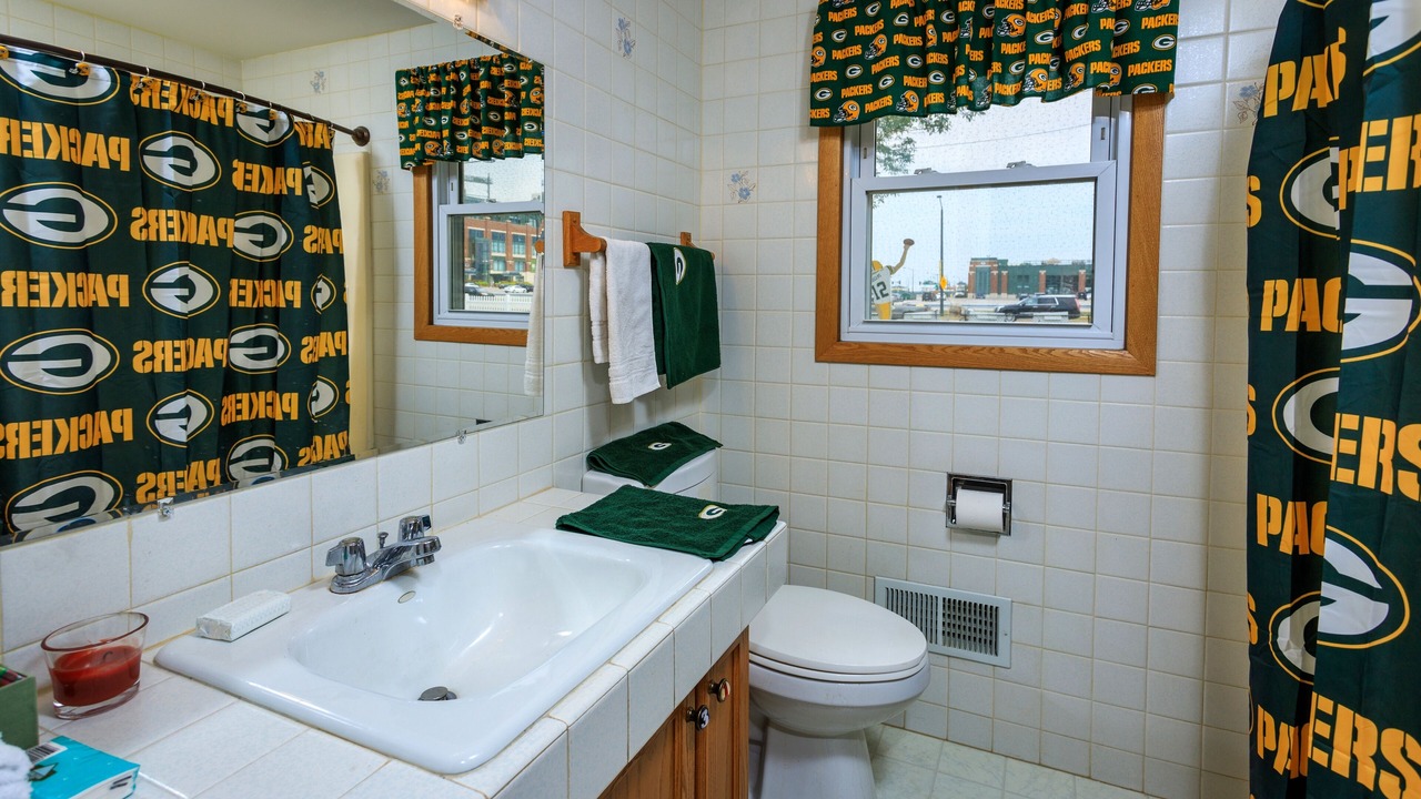 Photo of Bathroom in Green Bay