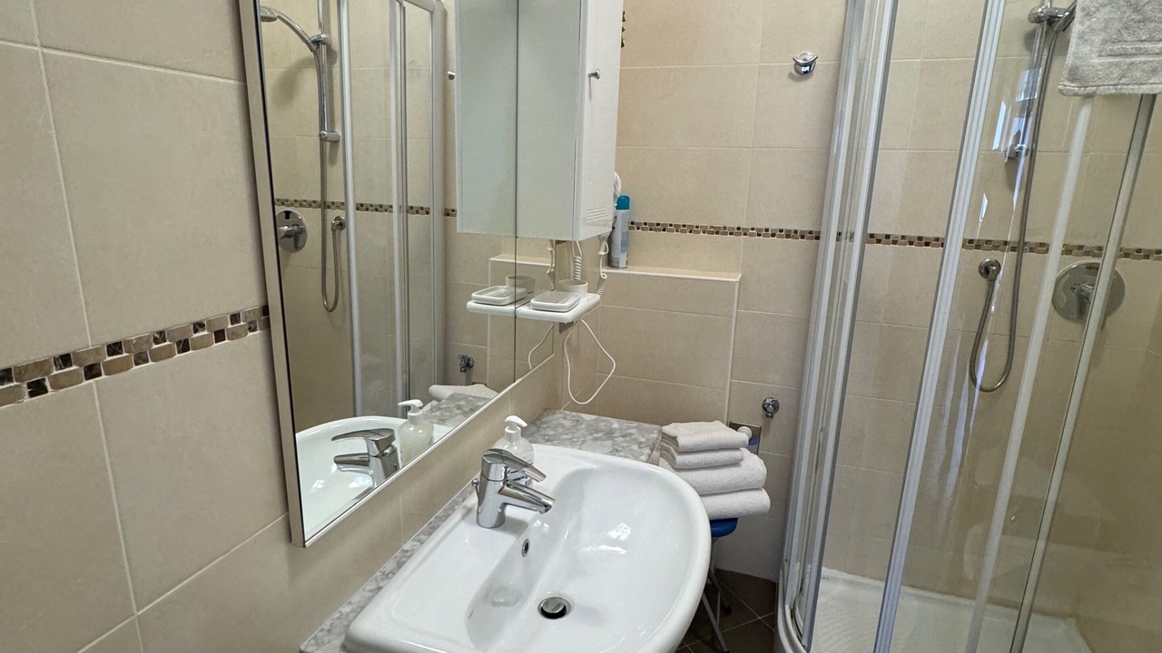 Photo of Bathroom in Corno