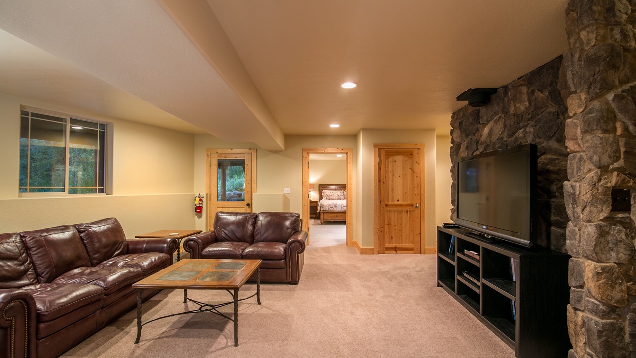 Photo of Livingroom in Hamilton
