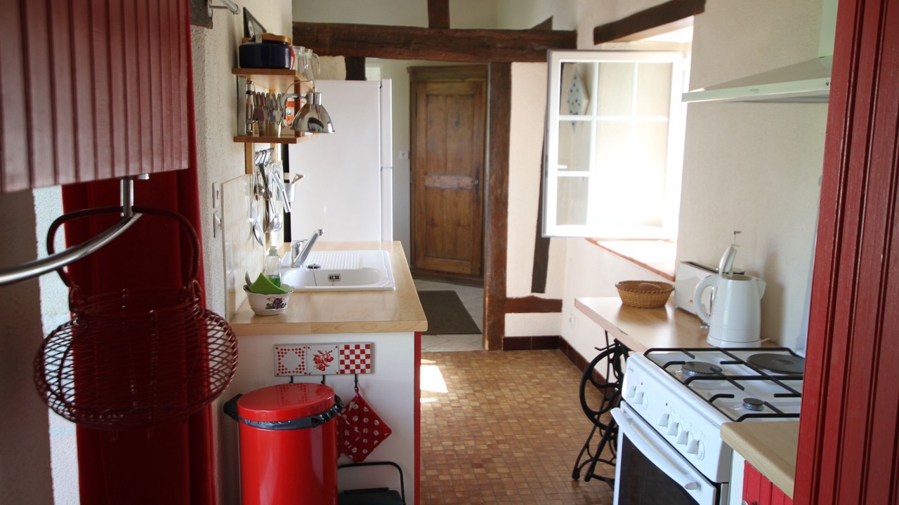 Photo of Kitchen in Monthou-sur-Bievre
