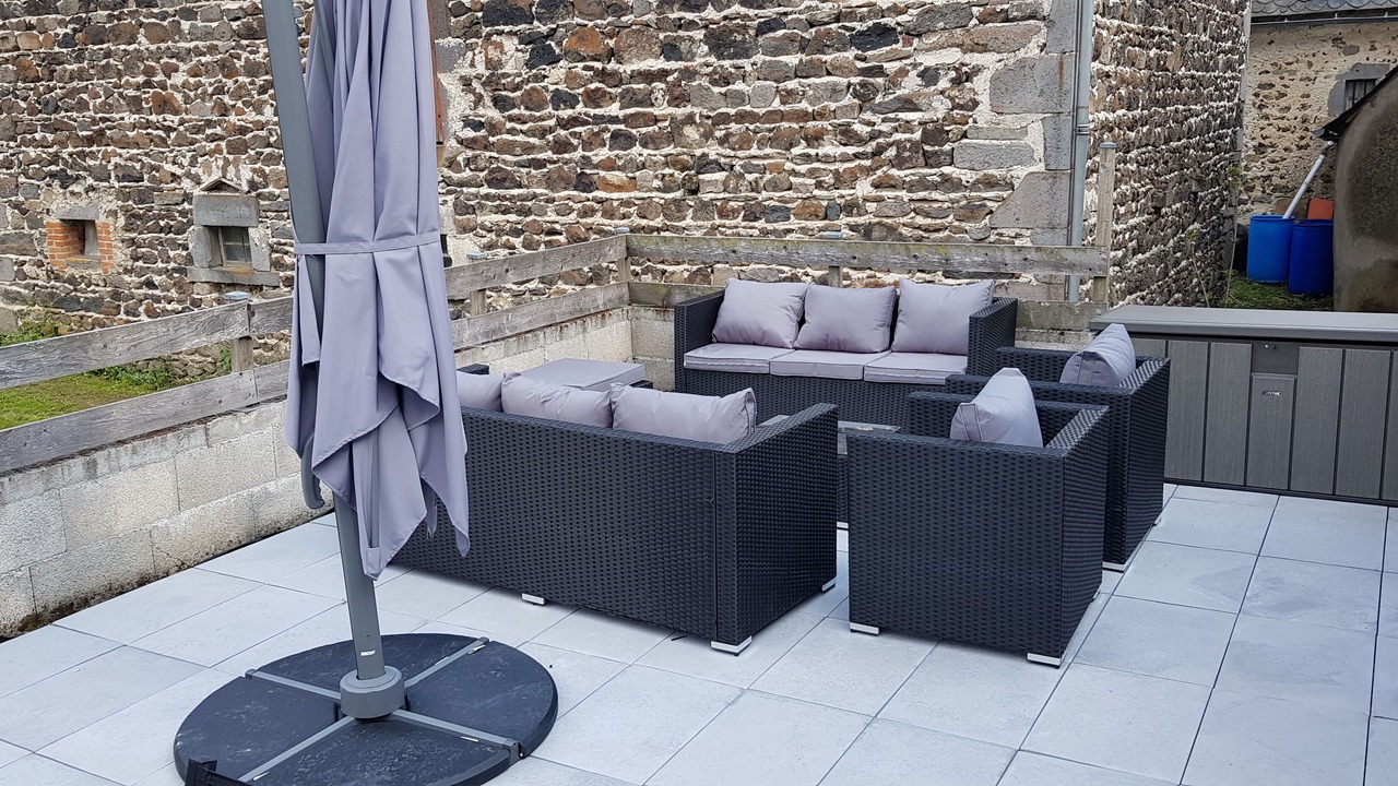 Photo of Patio Balcony in Orcival