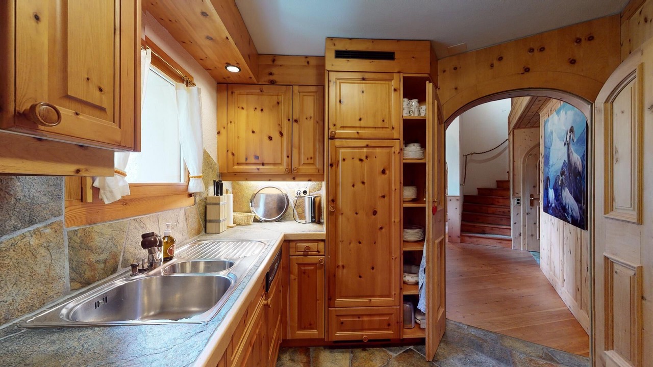 Photo of Kitchen in Surlej