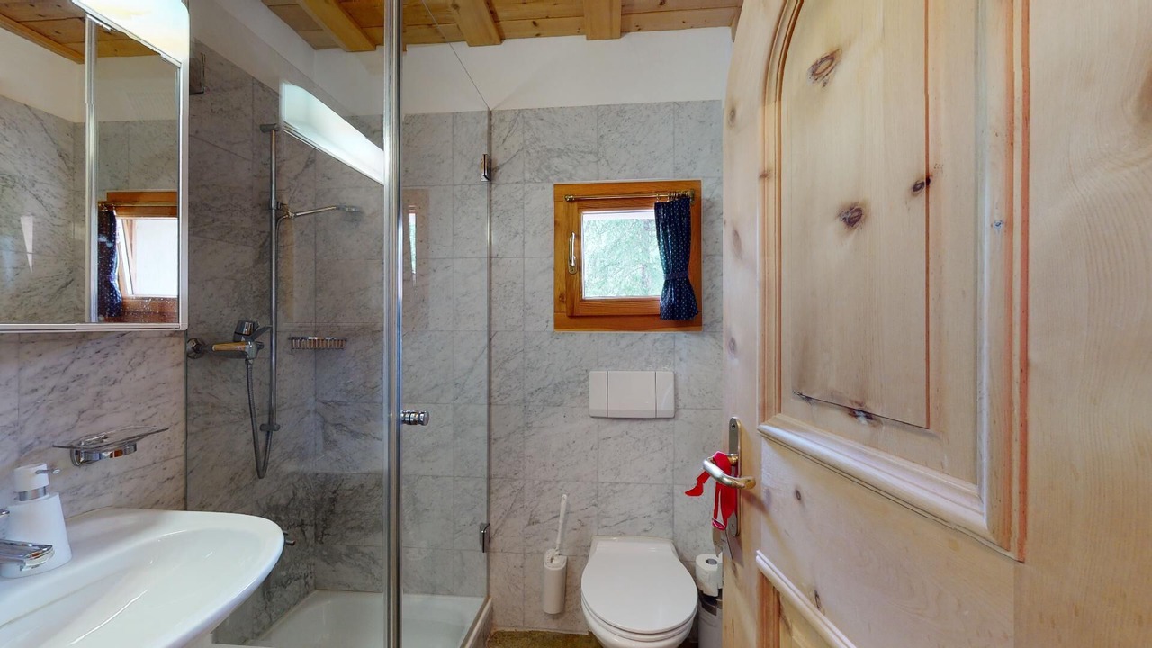 Photo of Bathroom in Surlej