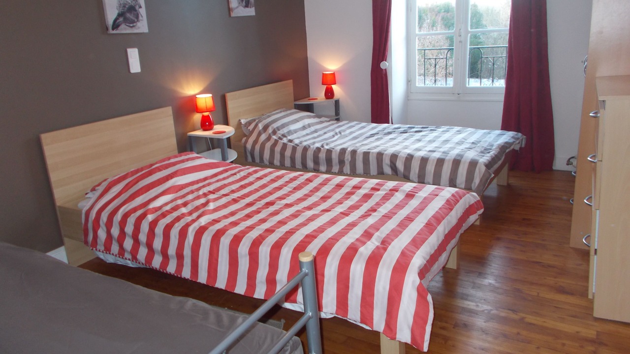 Photo of Bedroom in Saint-Fraigne