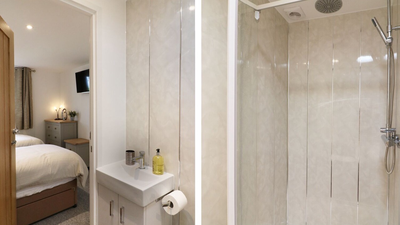 Photo of Bathroom in Farringdon
