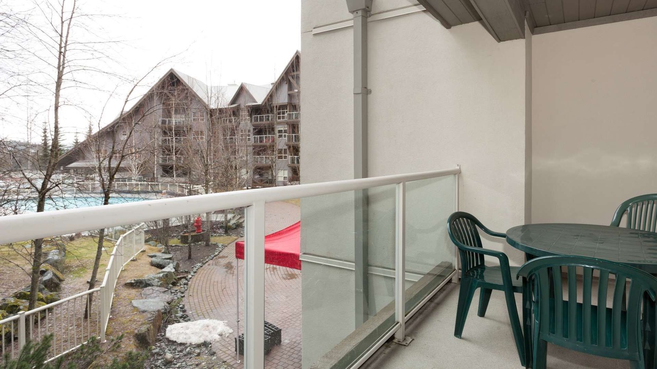 Photo of Outdoor in Upper Village