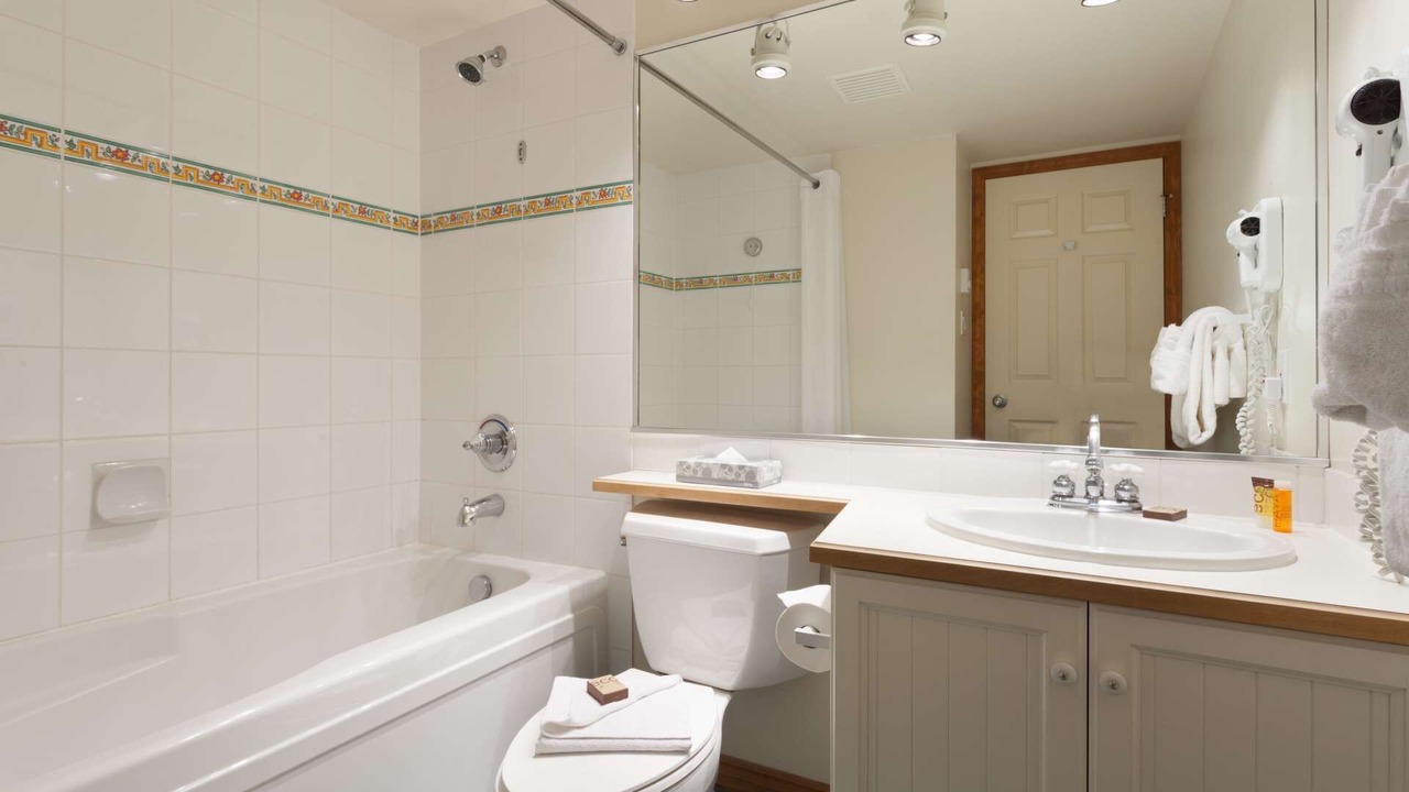 Photo of Bathroom in Upper Village