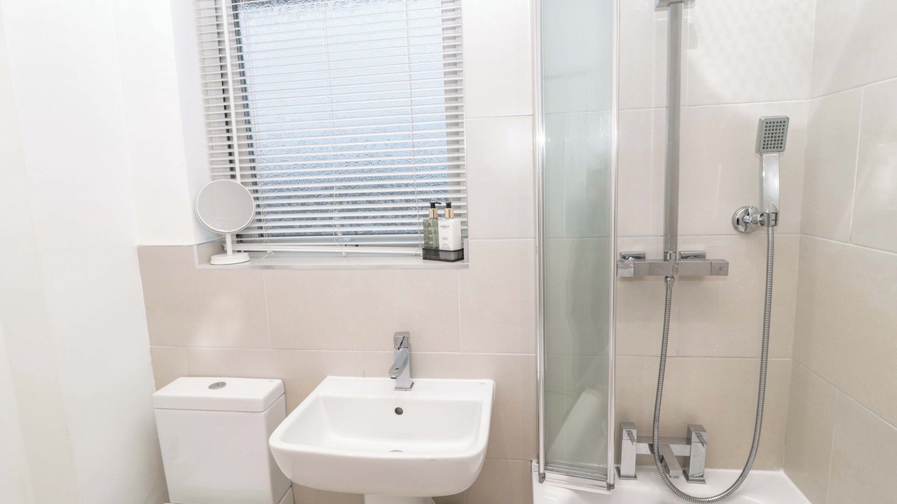 Photo of Bathroom in Amble