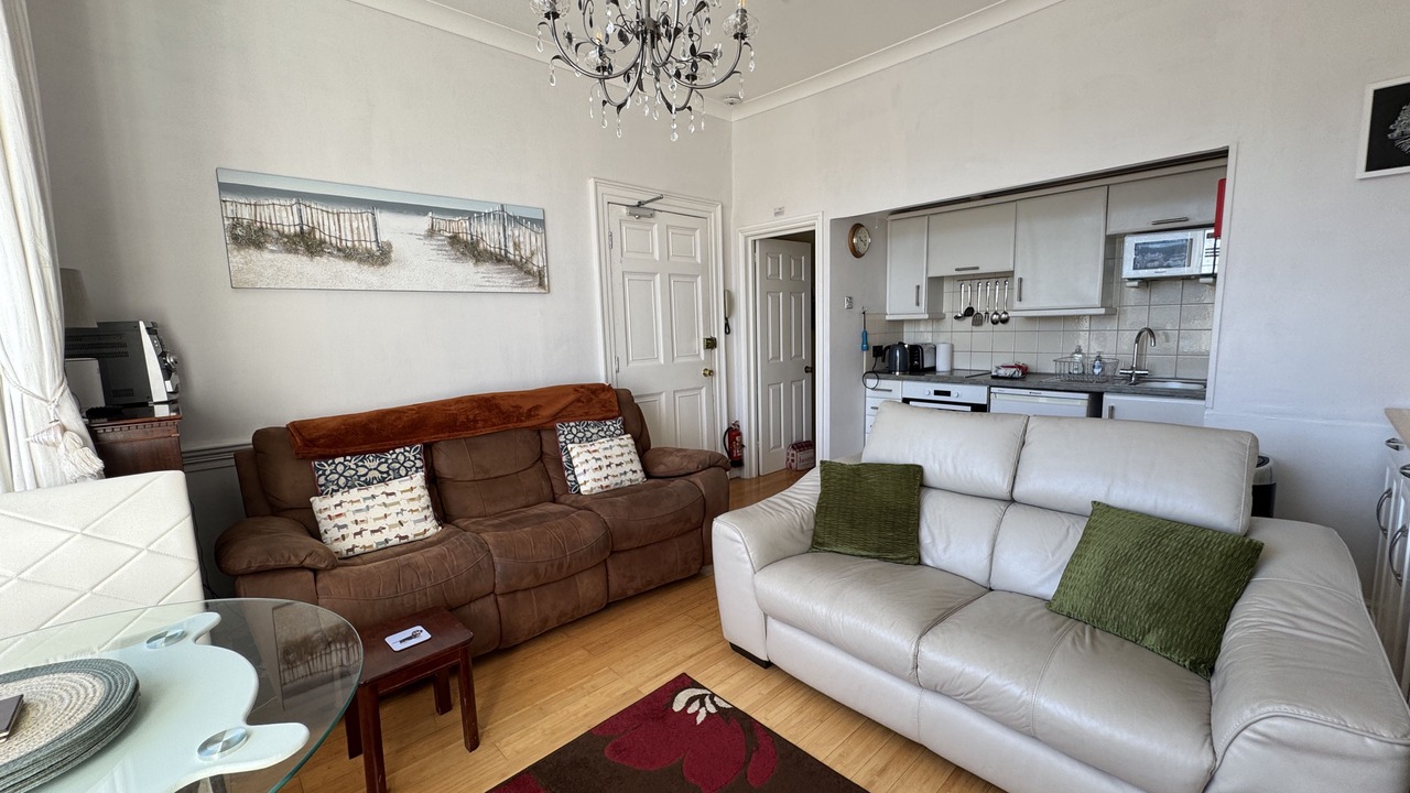 Photo of Livingroom in Dartmouth
