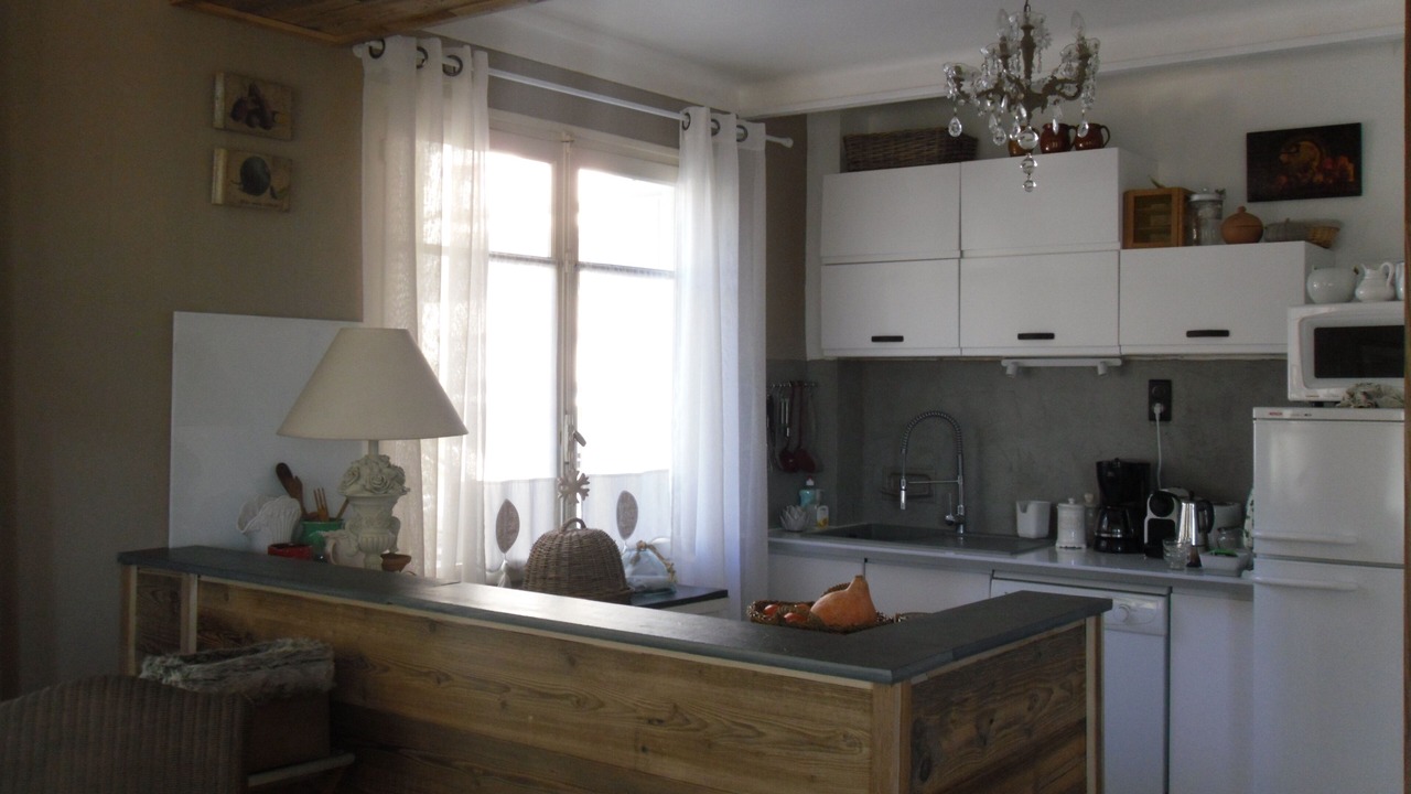 Photo of Kitchen in Font-Romeu-Odeillo-Via