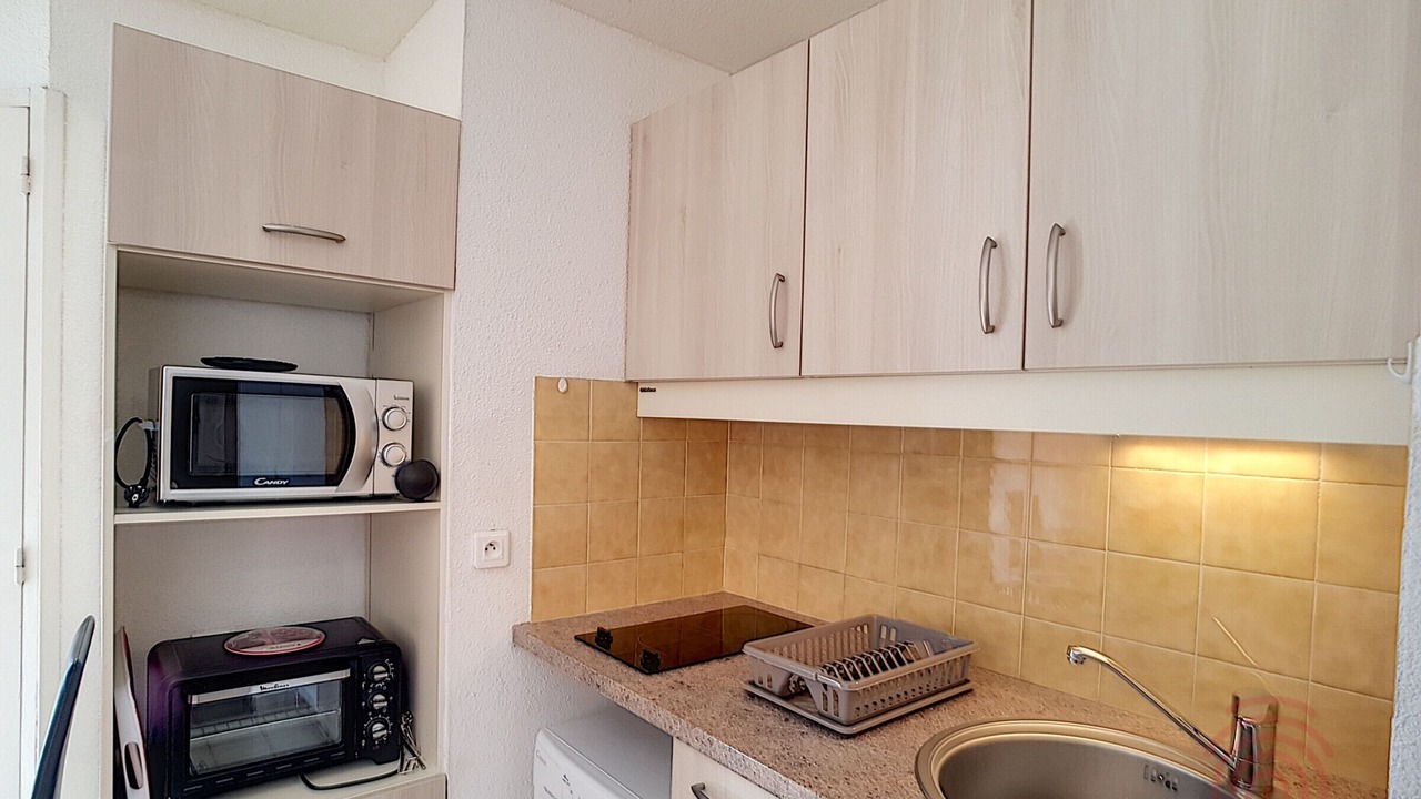 Photo of Kitchen in Lamalou-les-Bains