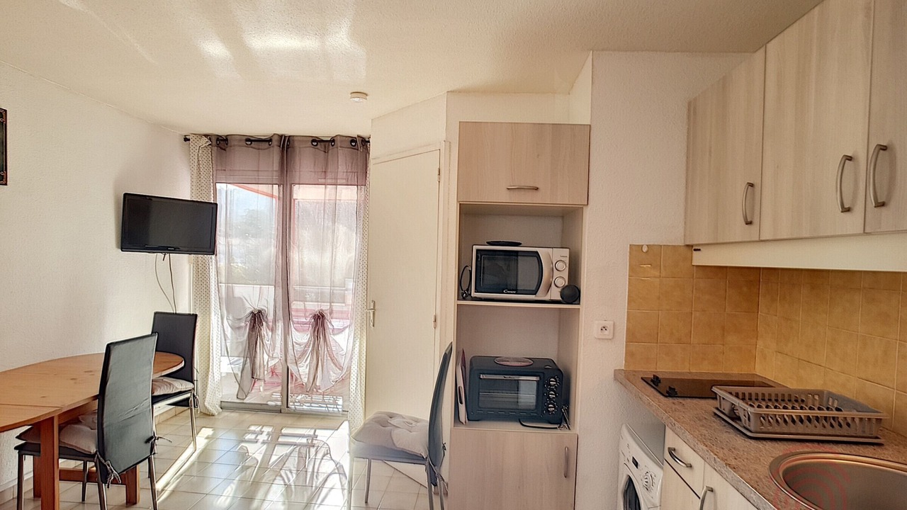 Photo of Kitchen in Lamalou-les-Bains