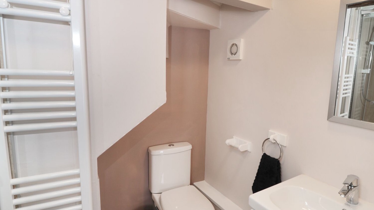 Photo of Bathroom in Ruswarp
