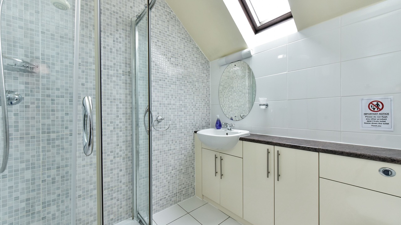 Photo of Bathroom in Slate Islands