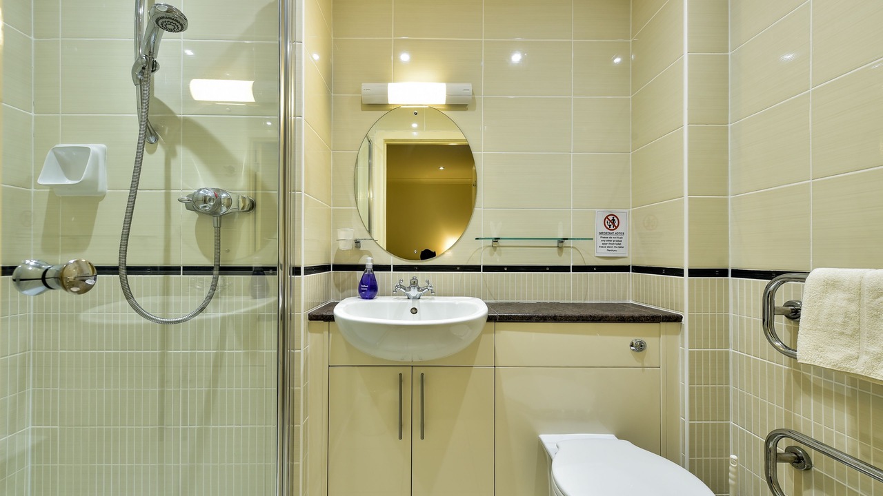 Photo of Bathroom in Slate Islands