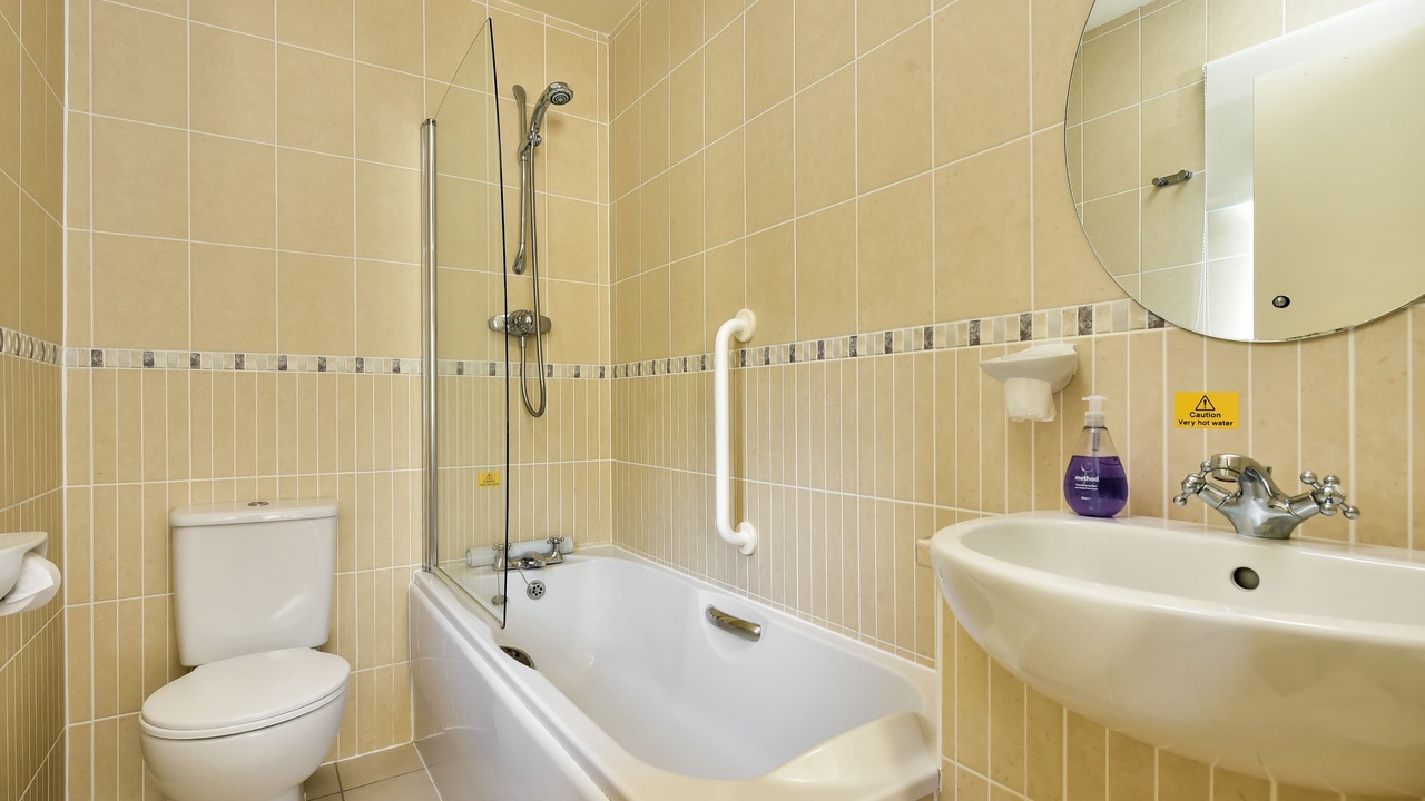 Photo of Bathroom in Slate Islands