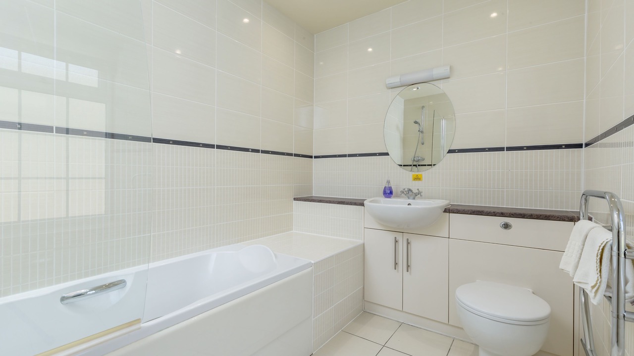 Photo of Bathroom in Slate Islands