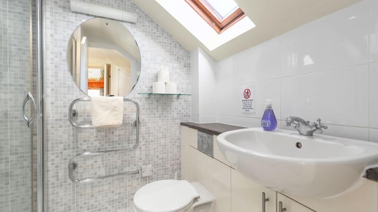 Photo of Bathroom in Slate Islands