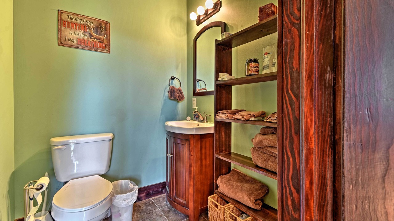 Photo of Bathroom in Metropolis