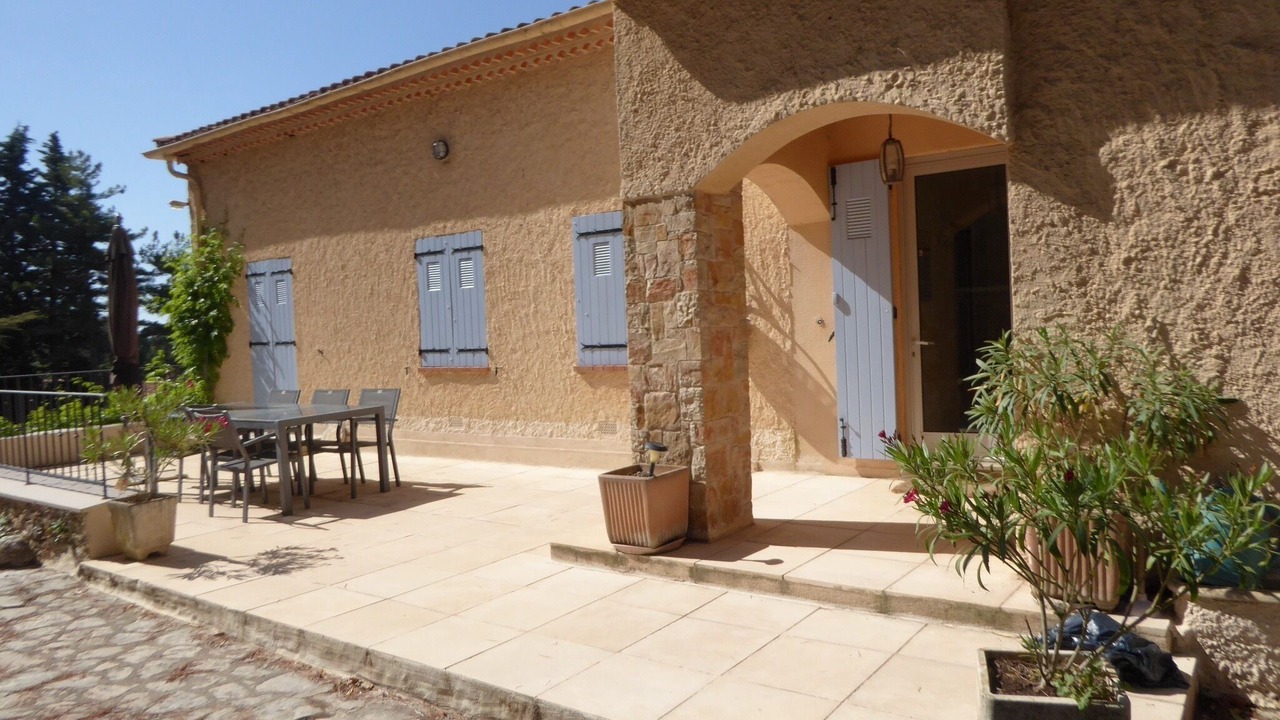 Photo of Outdoor in Aups