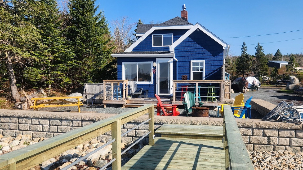 Photo of Patio Balcony in Prospect Bay