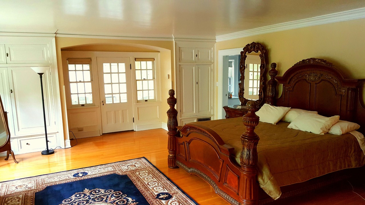 Photo of Bedroom in Oconomowoc