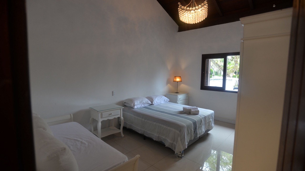 Photo of Bedroom in Jurere Internacional