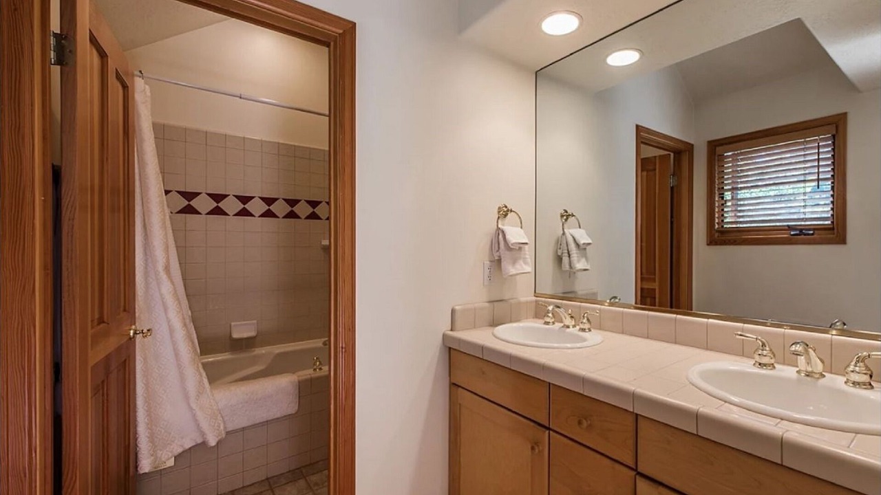 Photo of Bathroom in Deer Valley