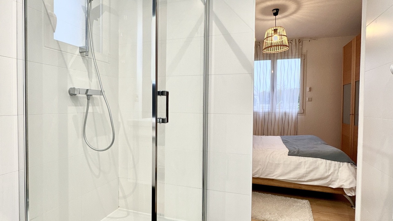 Photo of Bathroom in Plouescat