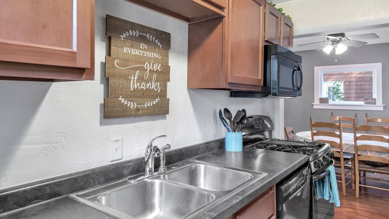 Photo of Kitchen in Lansing