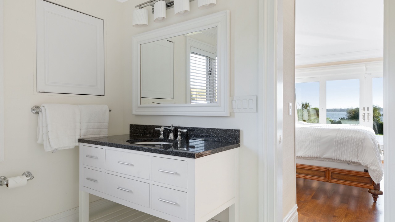 Photo of Bathroom in Montauk