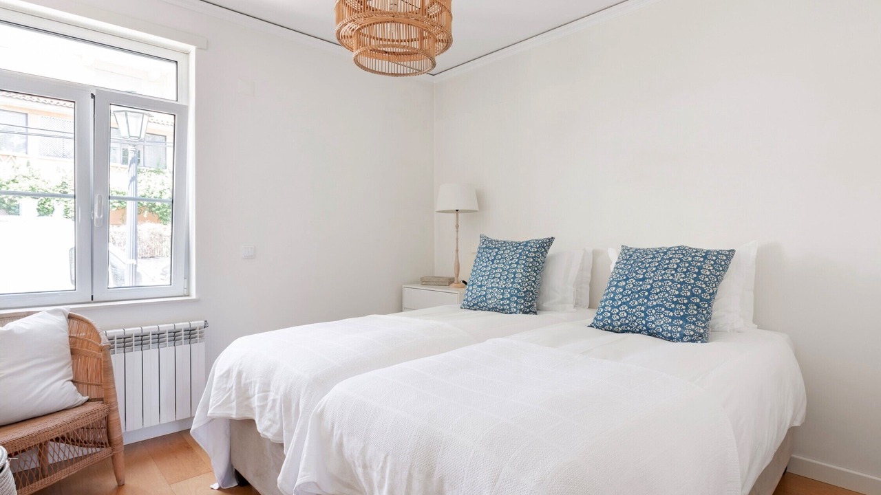 Photo of Bedroom in Estoril