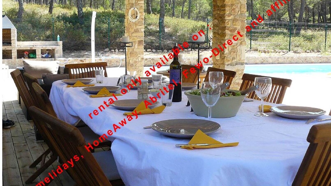 Photo of Outdoor in Pals