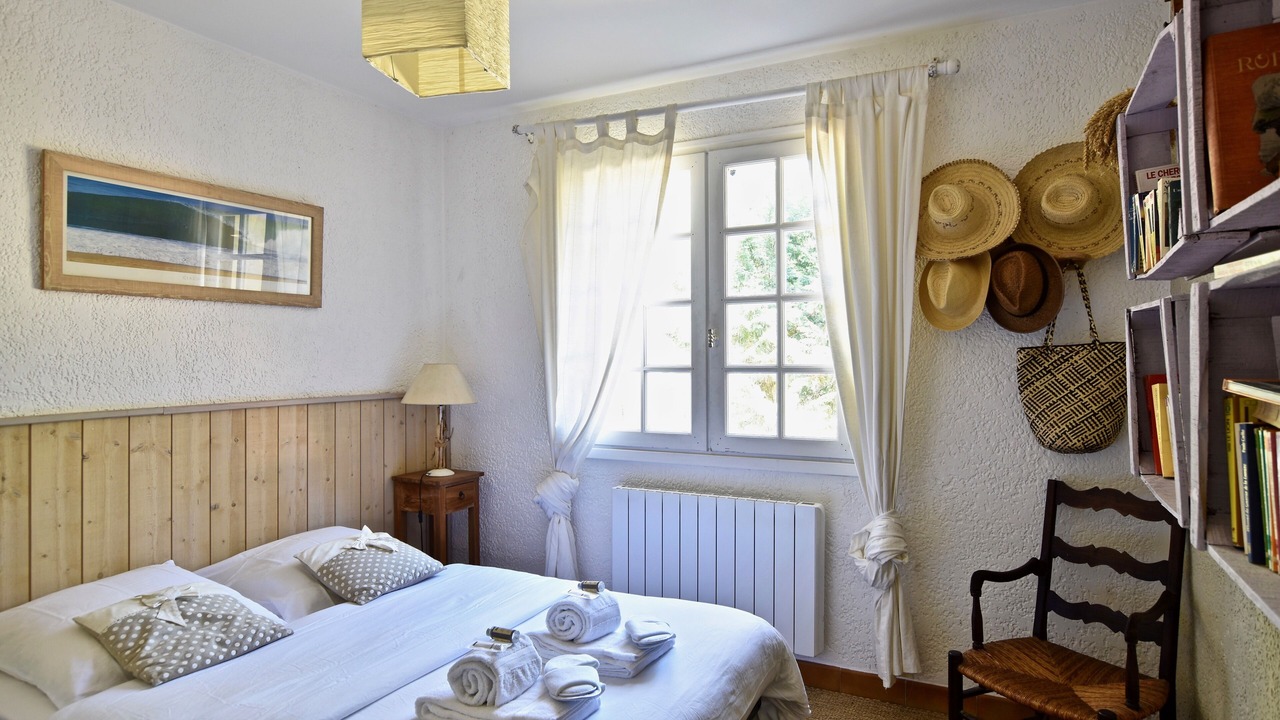 Photo of Bedroom in Cap-Ferret