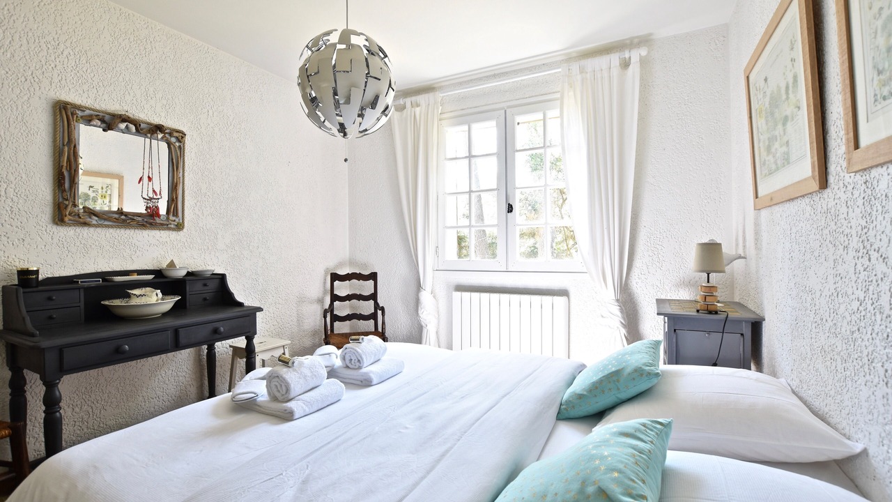 Photo of Bedroom in Cap-Ferret
